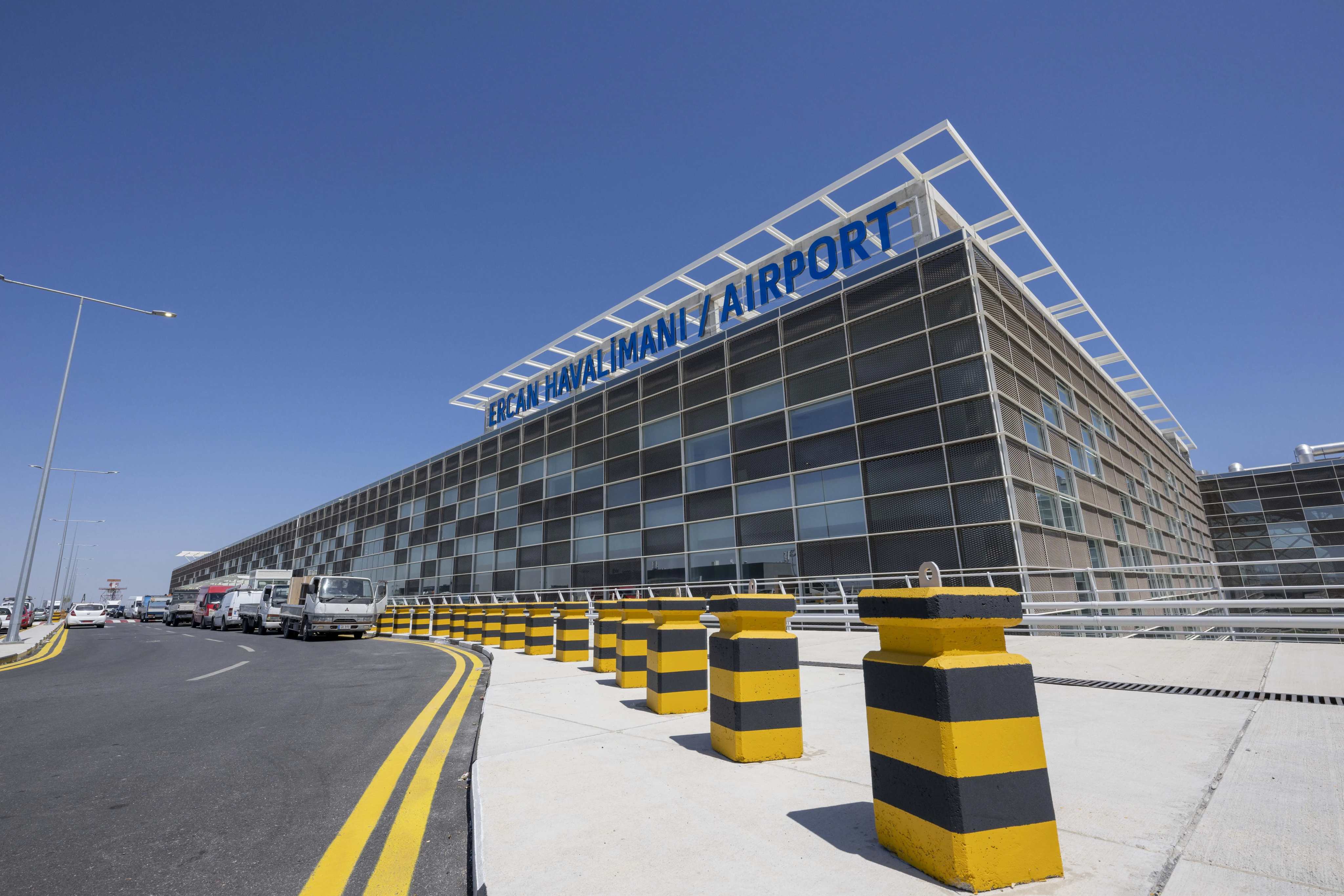 АЭРОПОРТ ЭРДЖАН